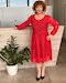 Дантелена рокля в червено на цветя от Ефреа стил, снимка с Олга Бузина